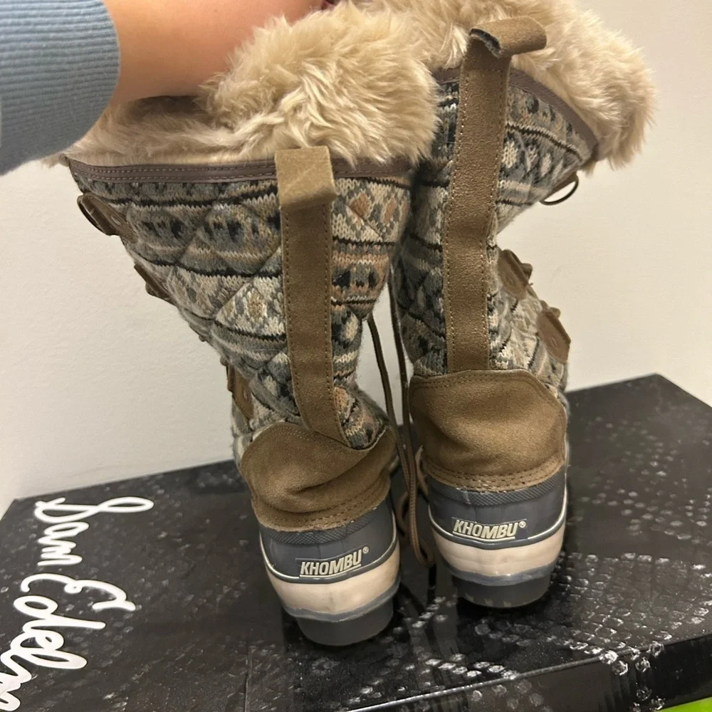 Khombu winter boots. Lace up extremely warm